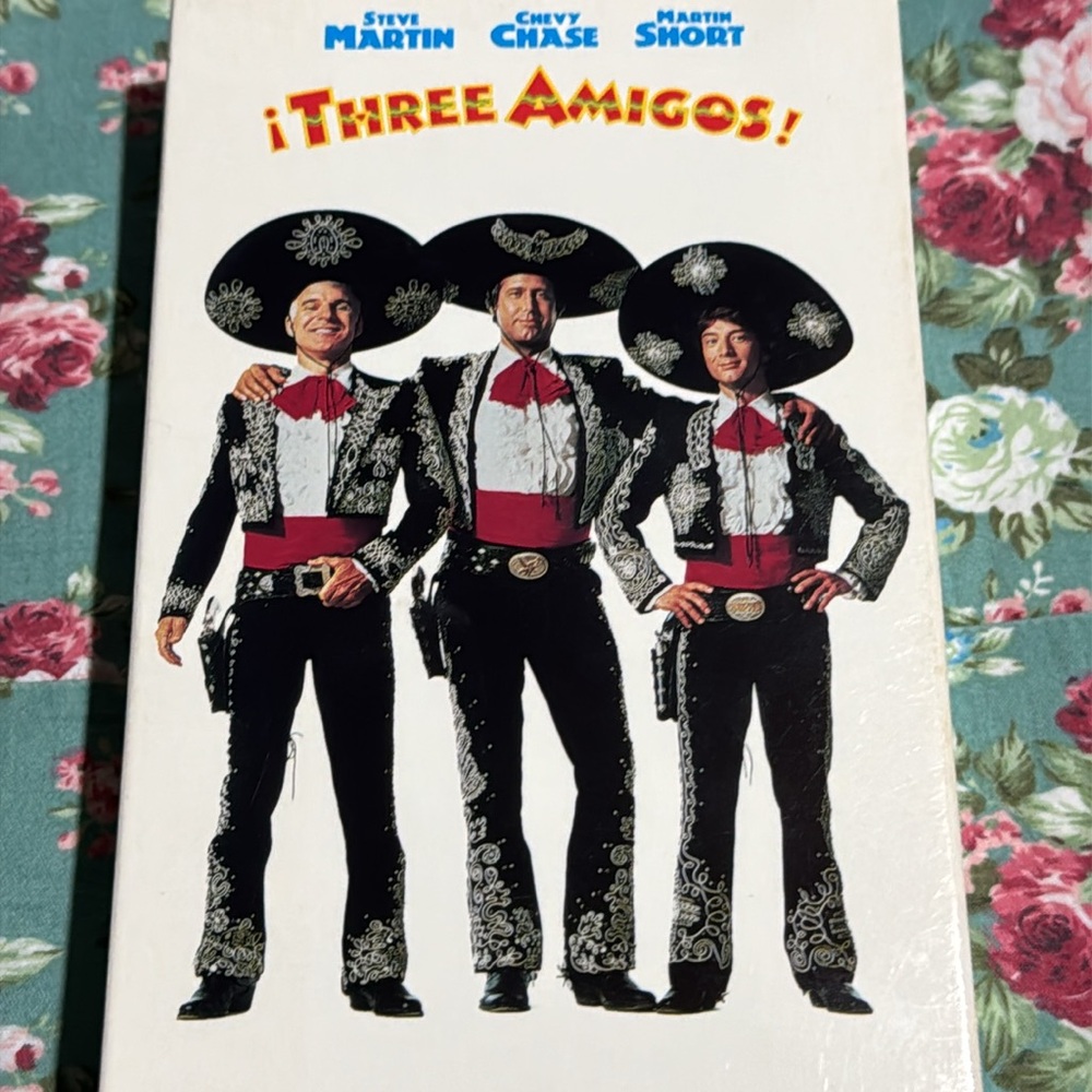 ¡Three Amigos! 📼 VHS in excellent condition. Classic comedy, HBO Video. Vintage. - Picture 4 of 4